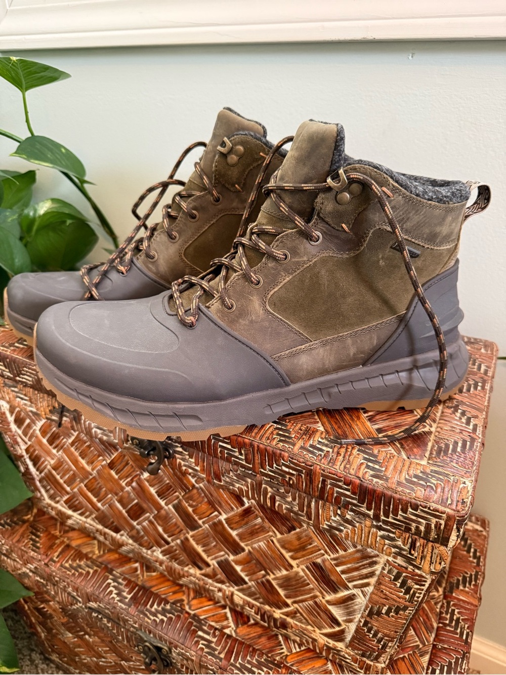 Forsake Whitetail Mid Waterproof Lace-Up Hiking Boots in Olive  mens sz 12